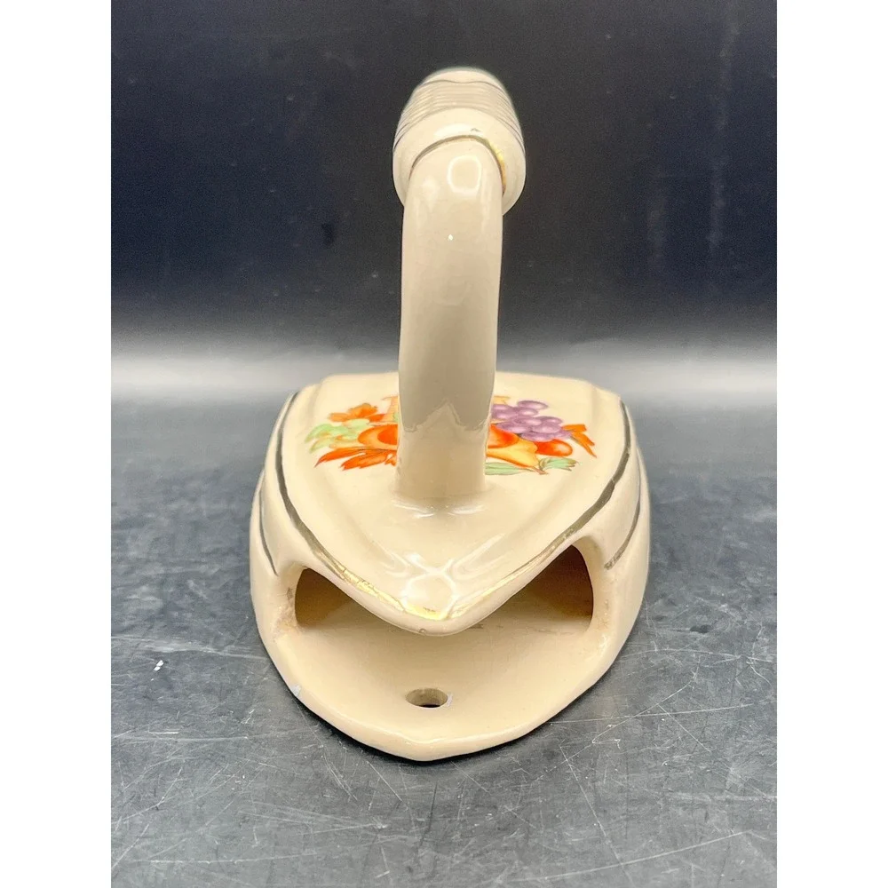 Vtg Ceramic Iron Shaped‎ Wall Pocket Vase Planter Holder Fruit Gold Trim Kitch